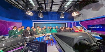 “คุยหลังข่าว” ทางสถานีโทรทัศน์แห่งประเทศไทย (NBT)